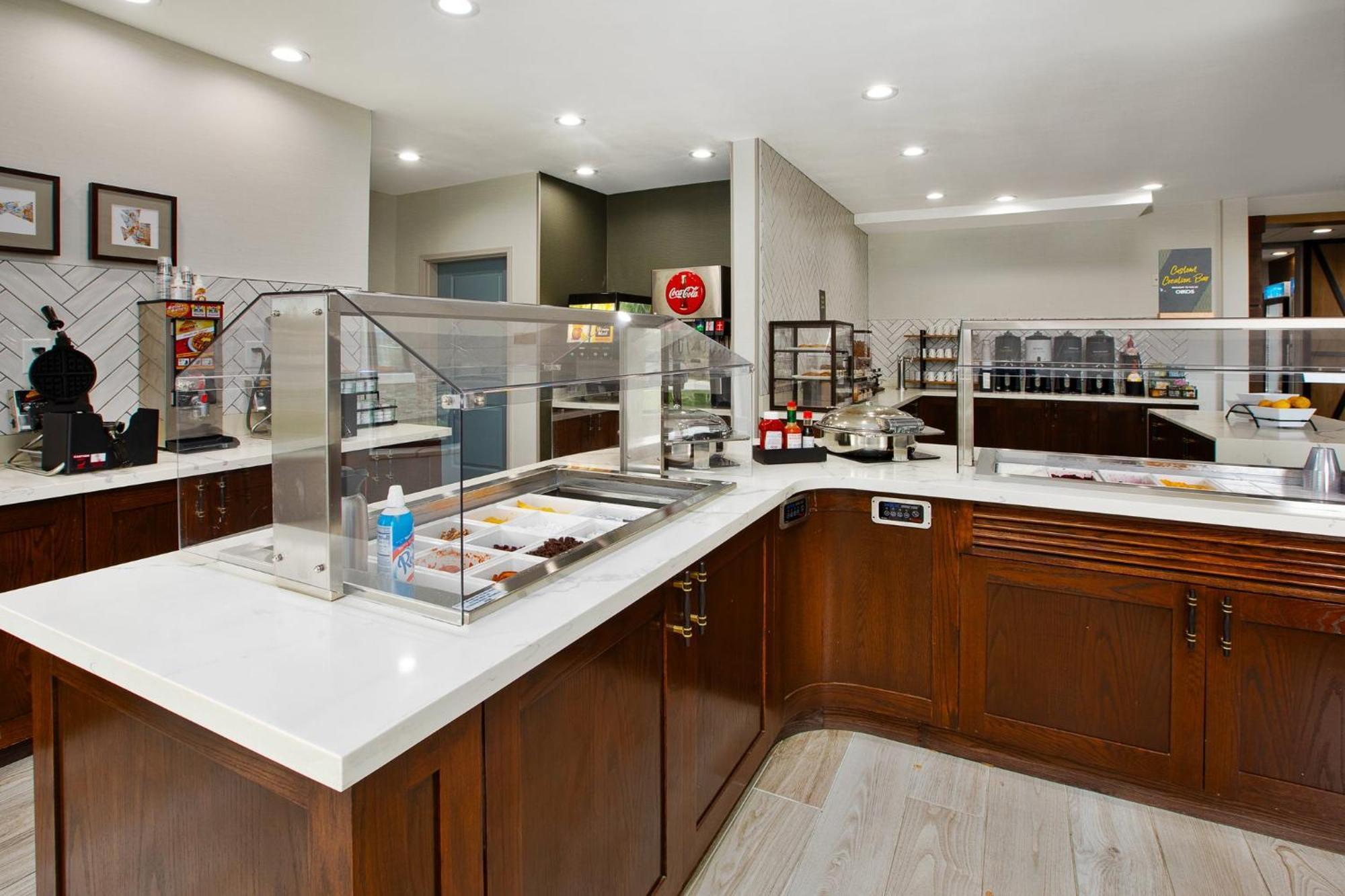 Staybridge Suites - Ames By Ihg Buitenkant foto